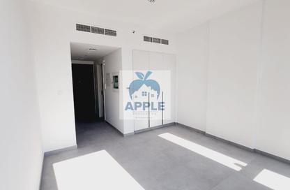 Apartment - Studio - 1 Bathroom for rent in East Village - Aljada - Sharjah