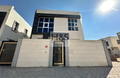 تاون هاوس - 5 غرف نوم - 6 حمامات للبيع في الحليو 2 - الحليو - عجمان