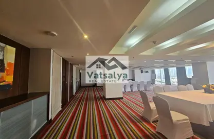 Office Space - 1 Bedroom for rent in Crystal Tower - Business Bay - Dubai