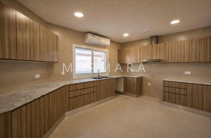 Villa - 3 Bedrooms - 4 Bathrooms for rent in Jumeirah 3 Villas - Jumeirah 3 - Jumeirah - Dubai