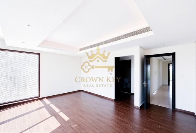 65554137 - Property Image 2