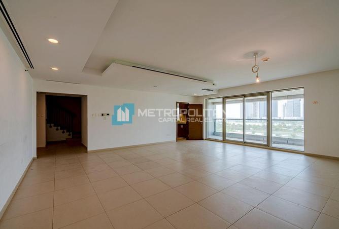 80273217 - Property Image 2