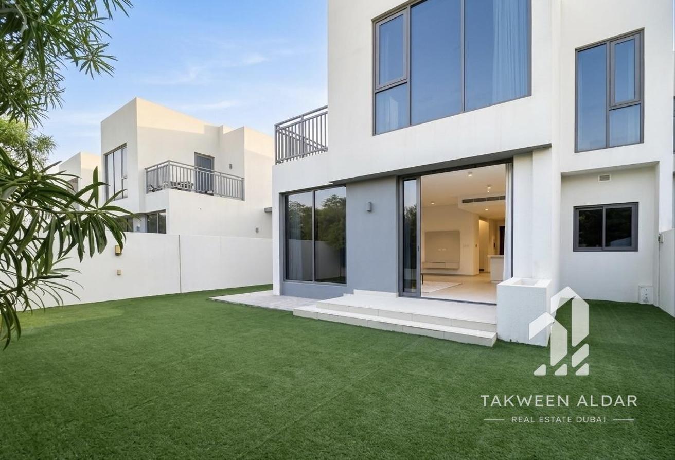 Corner Unit | Spacious Layout | Prime Location photo 16