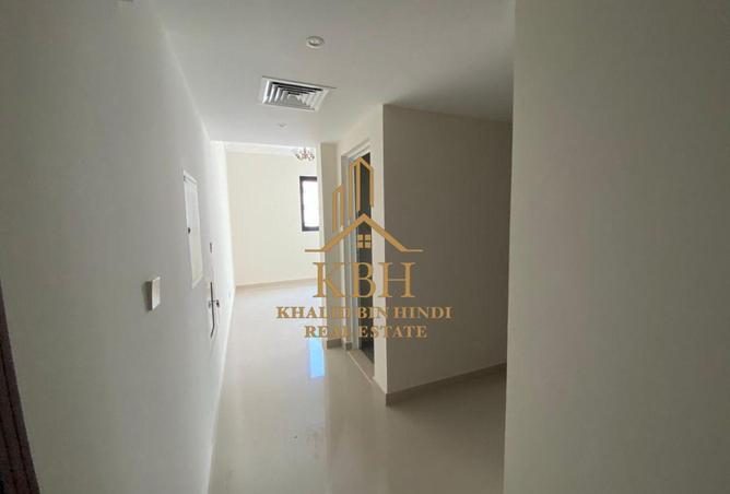 73112186 - Property Image 2