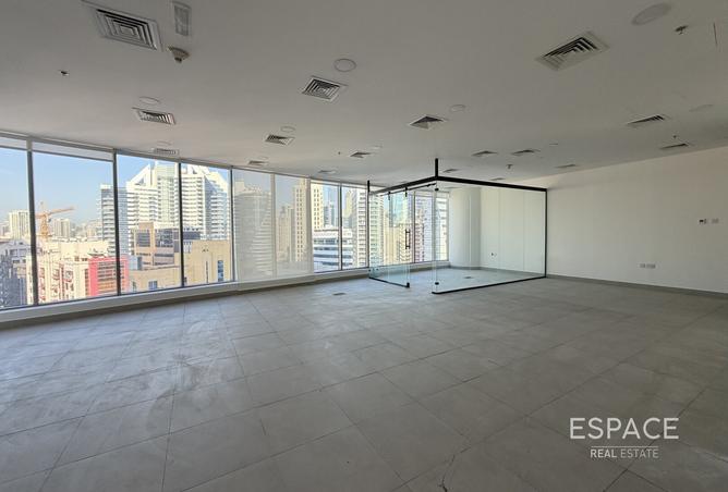 128813138 - Property Image 3