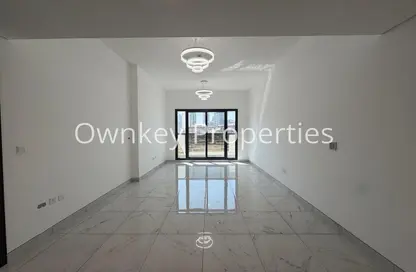 Apartment - 1 Bedroom - 2 Bathrooms for rent in White Rose - District 12 - Jumeirah Village Circle - Dubai