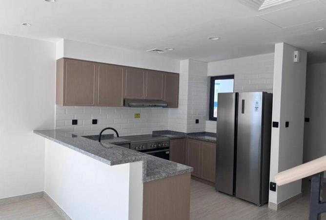 2OkKJfQTYfo - Property Image 3