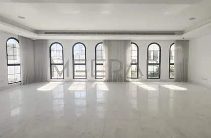 فيلا - 5 غرف نوم - 6 حمامات للايجار في البرشاء جنوب 2 - جنوب البرشاء - البرشاء - دبي