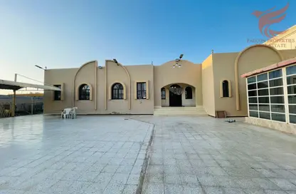 Villa - 4 Bedrooms - 6 Bathrooms for sale in Seih Al Ghubb - Ras Al Khaimah