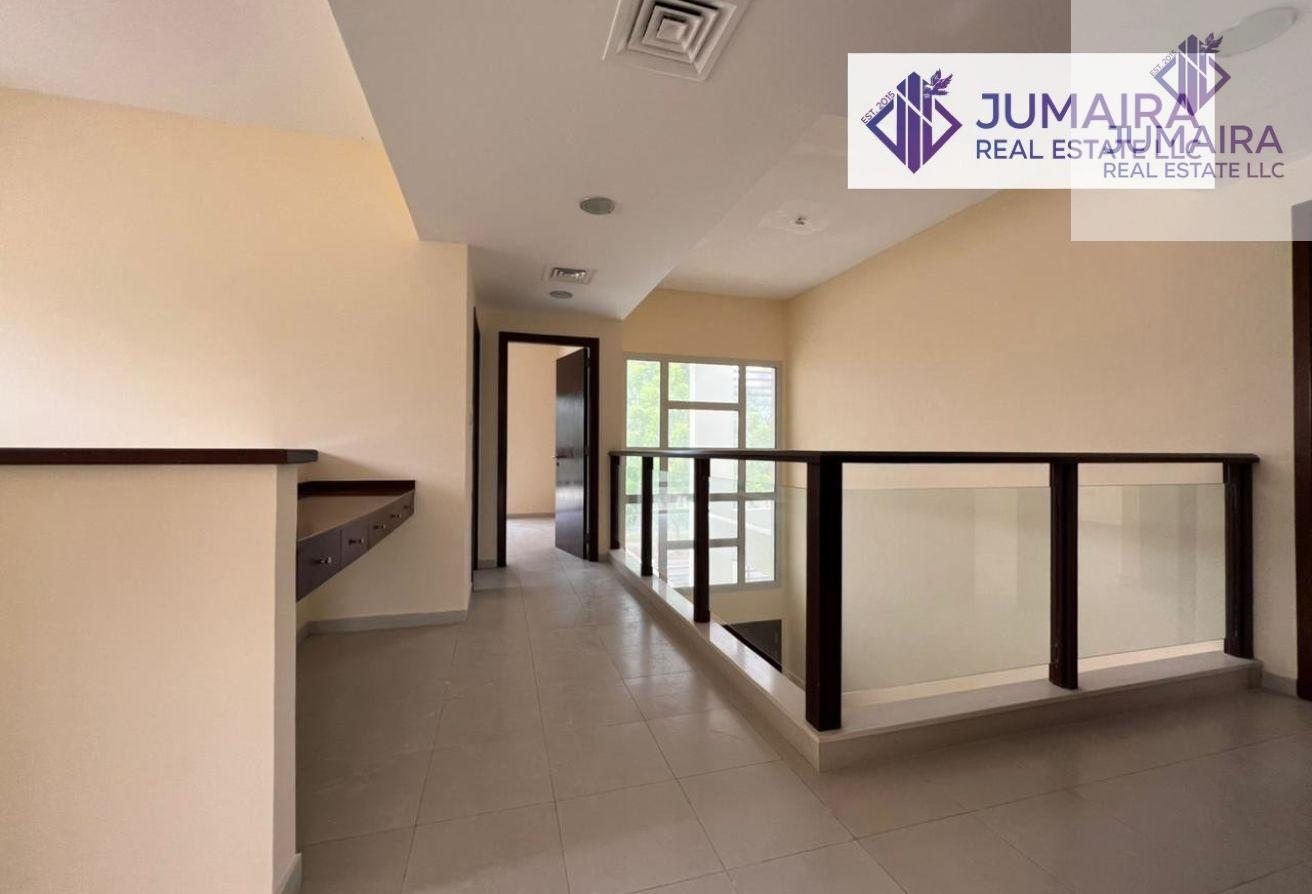 Luxurious 4-BR+Maid Room Malibu Villa for Sale