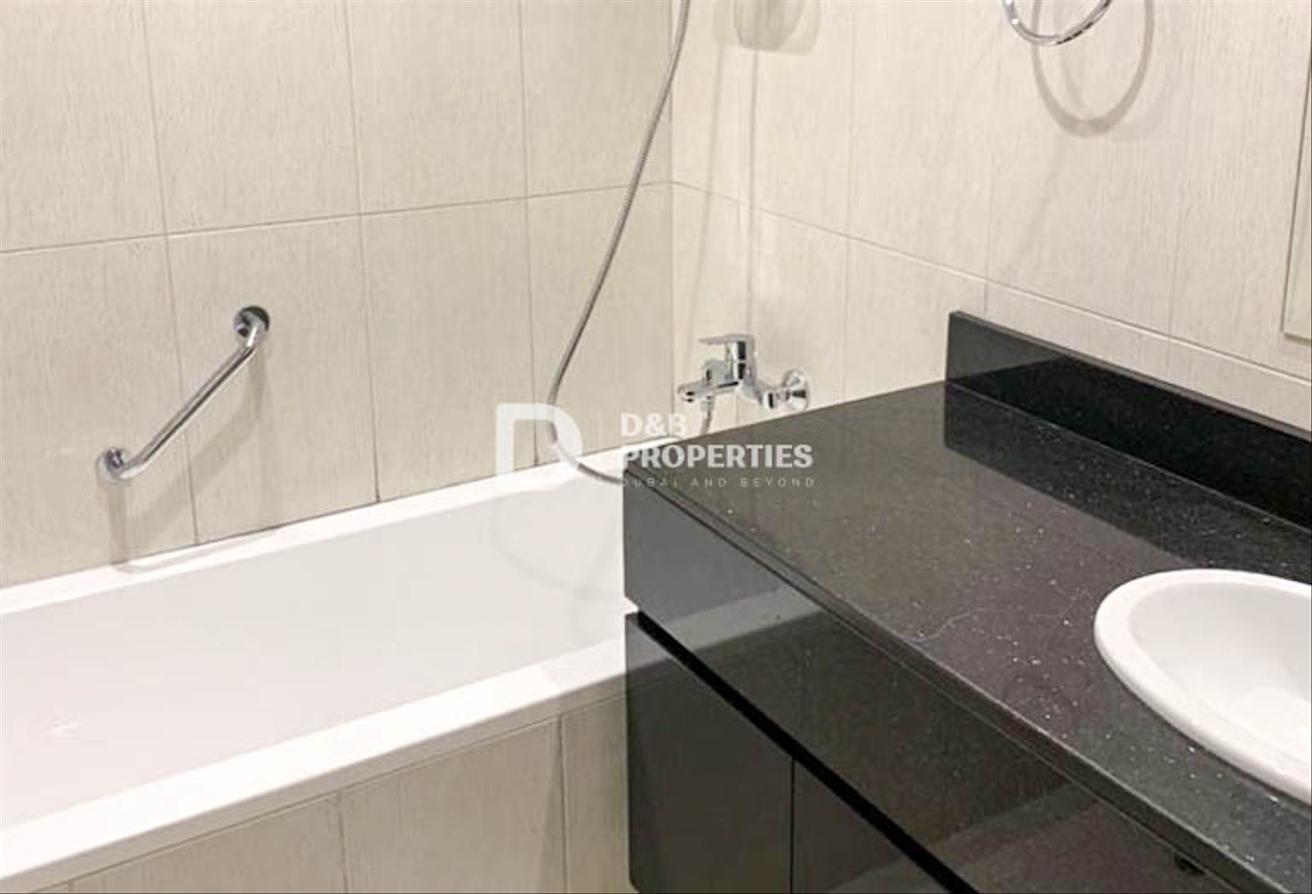 Prime Location | High Floor | Multiple cheques photo 9