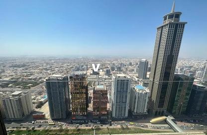 Apartment - 1 Bedroom - 2 Bathrooms for rent in Maze Tower - Sheikh Zayed Road - Dubai