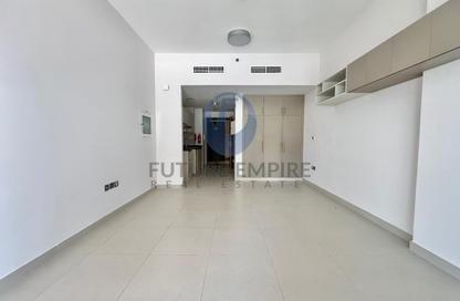Apartment - Studio - 1 Bathroom for rent in Al Waleed Garden 2 - Al Waleed Garden - Al Jaddaf - Dubai