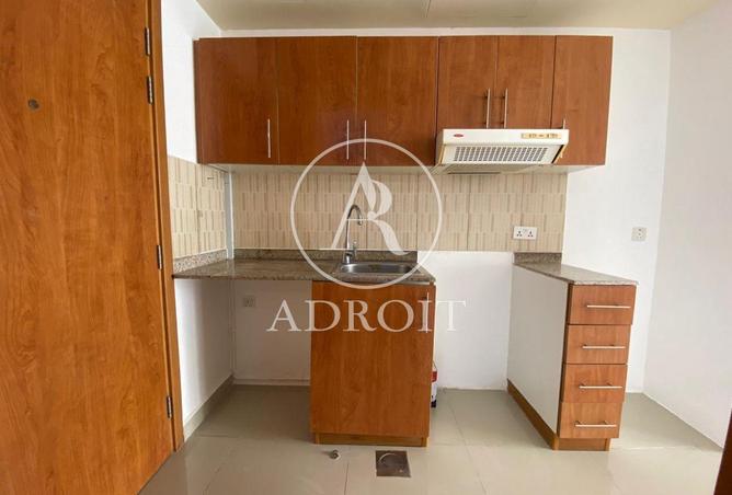 57557300 - Property Image 2