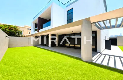 Villa - 4 Bedrooms - 6 Bathrooms for rent in Jumeirah 1 Villas - Jumeirah 1 - Jumeirah - Dubai