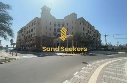 Apartment - 2 Bedrooms - 5 Bathrooms for rent in The Pearl Residences at Saadiyat - Saadiyat Island - Abu Dhabi