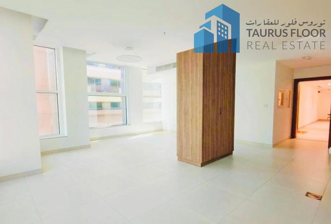 100430619 - Property Image 3