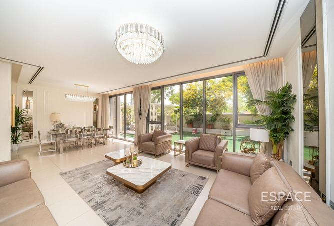 96934027 - Property Image 2