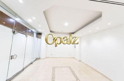 Shop - Studio - 1 Bathroom for rent in Warba Center - Al Muraqqabat - Deira - Dubai