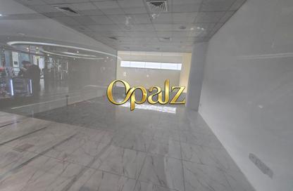 Shop - Studio - 1 Bathroom for rent in Warba Center - Al Muraqqabat - Deira - Dubai