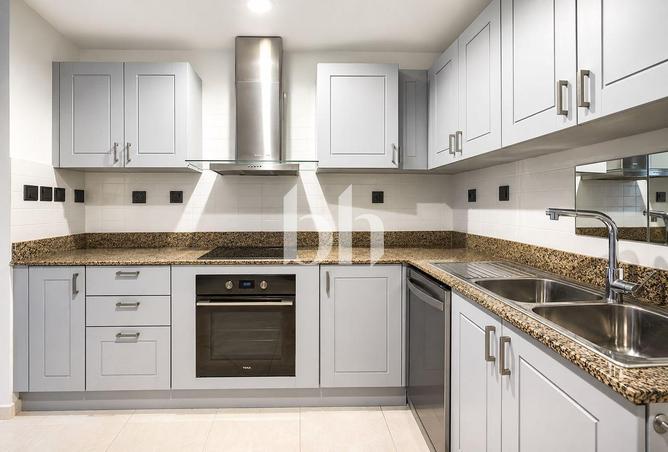 102417707 - Property Image 3