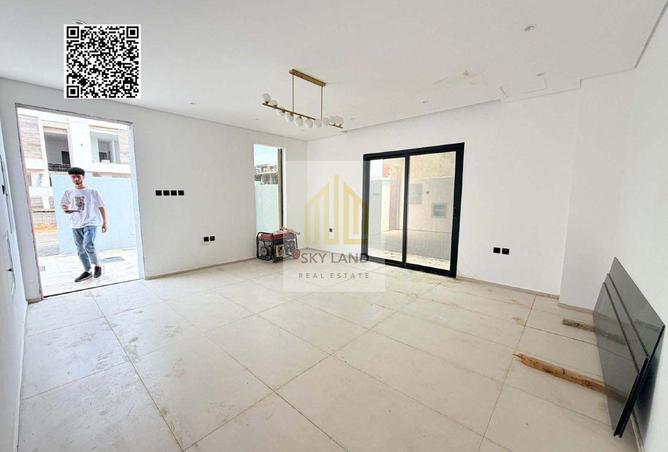 72722275 - Property Image 3