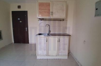 Apartment - Studio - 1 for rent in Fire Station Road - Muwaileh - Sharjah