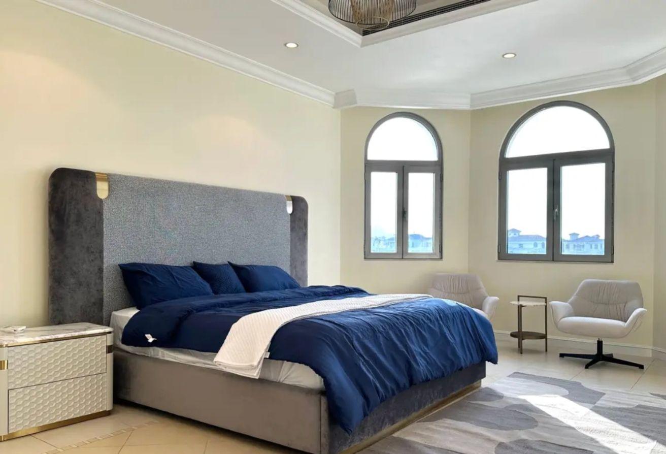 Upgraded | Fully Furnished |Royal Atlantis view photo 5