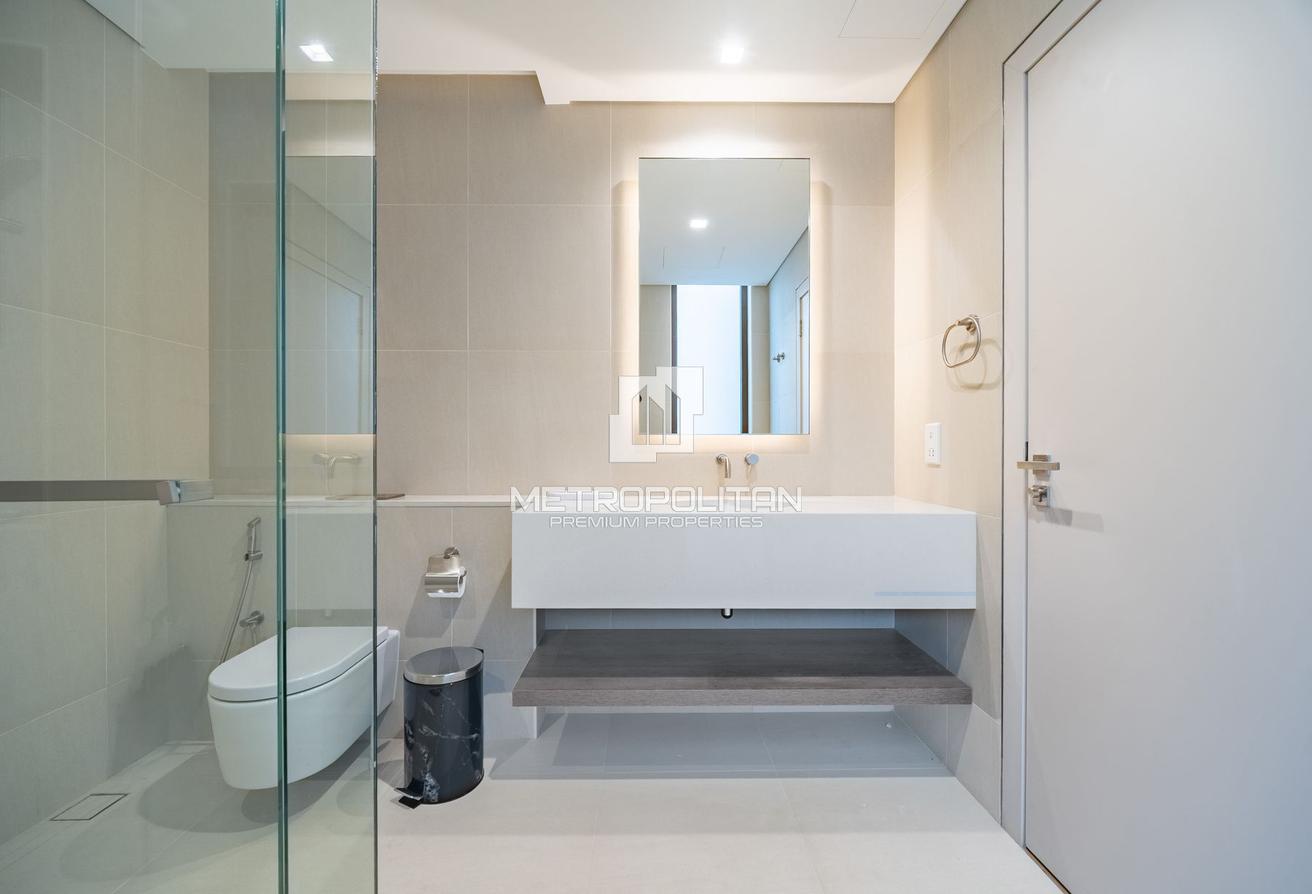 Exclusive Island Living | Sea View | Elegant photo 12
