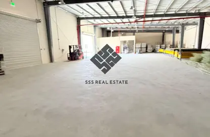 Warehouse - Studio for rent in Umm Dir - Umm Al Quwain