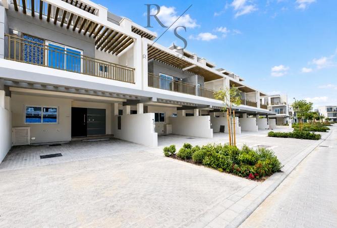 107289420 - Property Main Image