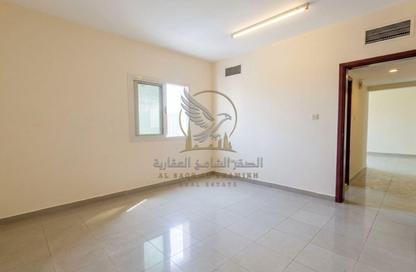 Apartment - 2 - 2 for rent in Abu shagara Building 2 - Budaniq - Al Qasimia - Sharjah