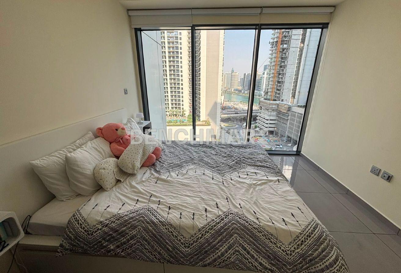 Corner unit | Fully Furnished | Vacant photo 8