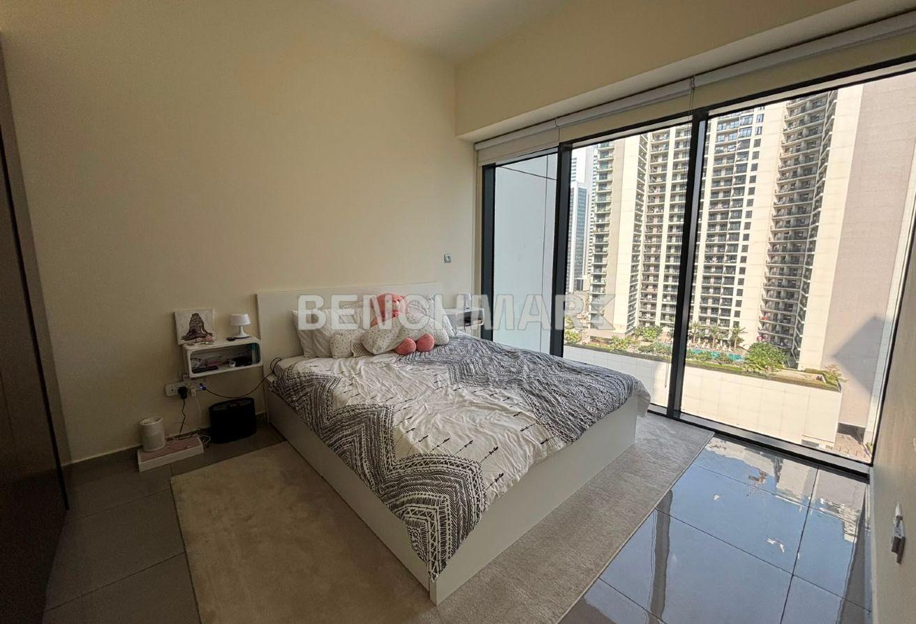 Corner unit | Fully Furnished | Vacant photo 10