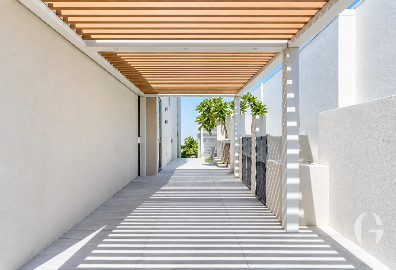 Upgraded Luxury 5BR | Pool | Extended | Modern photo 21