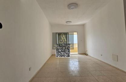 Apartment - Studio - 1 Bathroom for rent in Mandarin Towers - Garden City - Ajman