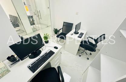 Office Space - Studio - 1 Bathroom for rent in Reem Residency - Al Karama - Dubai