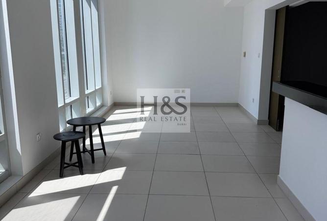 102822261 - Property Image 3