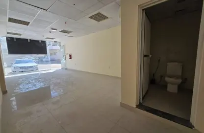 Shop - Studio - 1 Bathroom for rent in Al Rashidiya Towers - Al Rashidiya - Ajman Downtown - Ajman Shop - Studio - 1 Bathroom for rent in Al Rashidiya Towers - Al Rashidiya - Ajman Downtown - Ajman