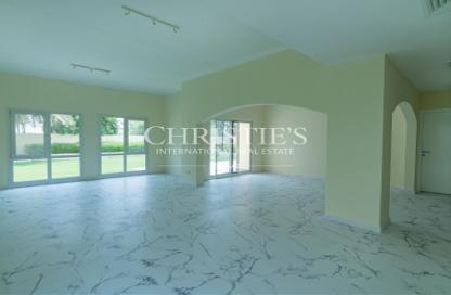 Villa - 5 Bedrooms - 5 Bathrooms for sale in Meadows 9 - Meadows - Dubai