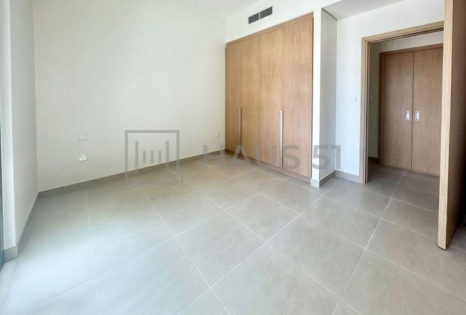 82810631 - Property Image 3