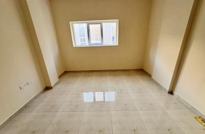 Apartment - 1 - 1 for rent in Muwailih Building - Muwaileh - Sharjah