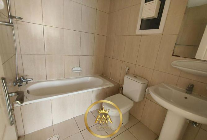 53613983 - Property Image 3