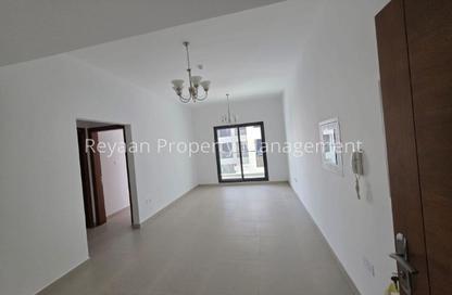 Apartment - 1 - 1 for rent in Park Place Tower - Sheikh Zayed Road - Dubai