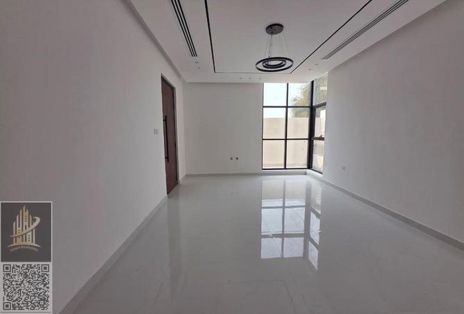 70292487 - Property Image 3