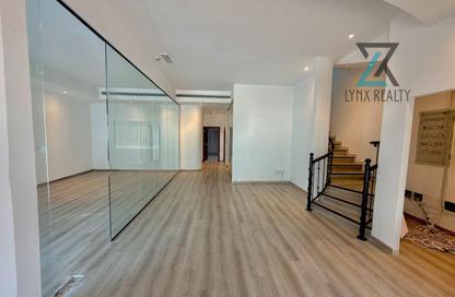Villa - Studio - 4 for rent in KML Business Centre - Al Quoz 1 - Al Quoz - Dubai