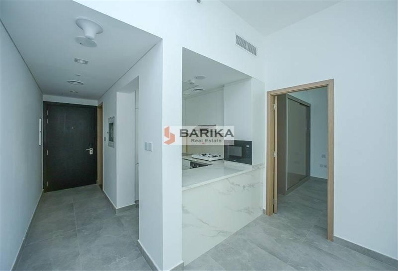 Elegant 1BR | Premium Lifestyle | Prime Location photo 9