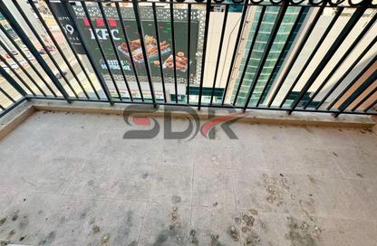 شقة - 3 غرف نوم - 4 حمامات للايجار في بناية خالد خليفه حمدان المنصور - آل نهيان - أبوظبي