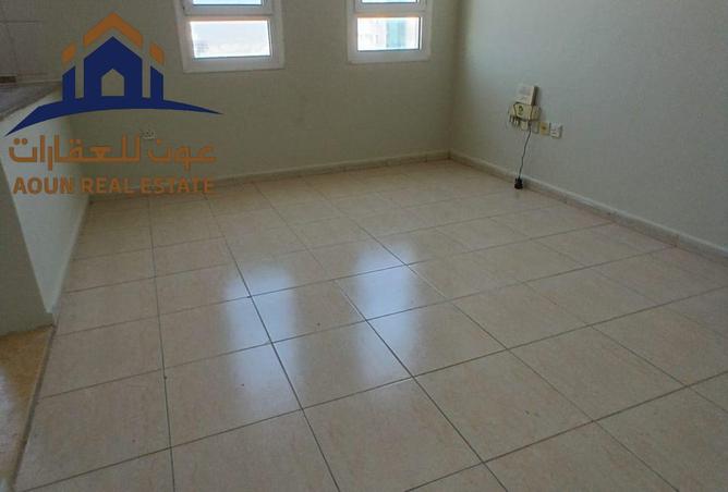 87450104 - Property Image 3