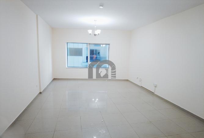 82349131 - صورة العقار 2